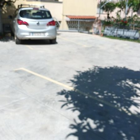 Apartments Monte Magno พูลา ภายนอก รูปภาพ